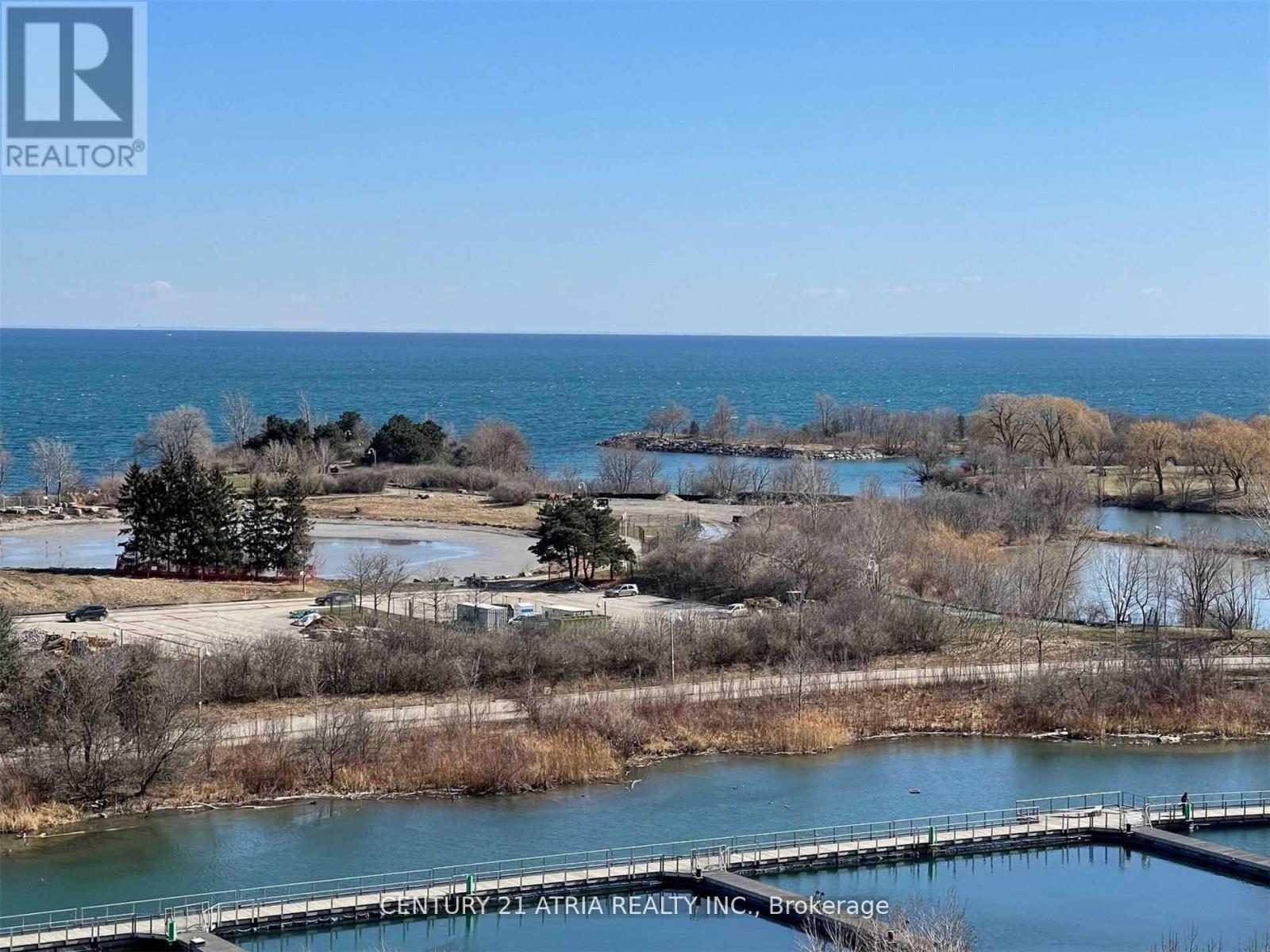 810 - 65 Annie Craig Drive, Toronto, Ontario  M8V 0G3 - Photo 4 - W12714688