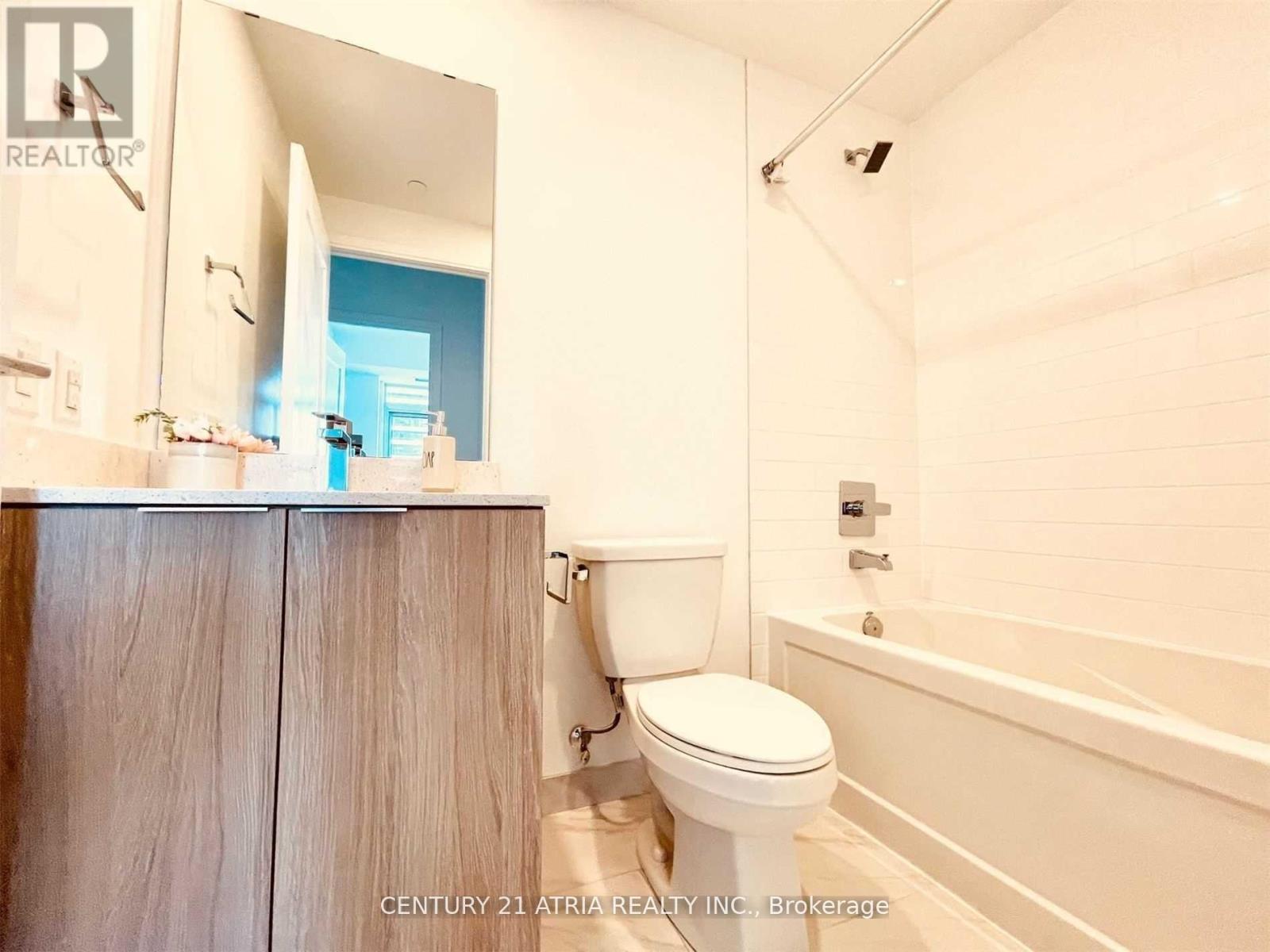 810 - 65 Annie Craig Drive, Toronto, Ontario  M8V 0G3 - Photo 9 - W12714688