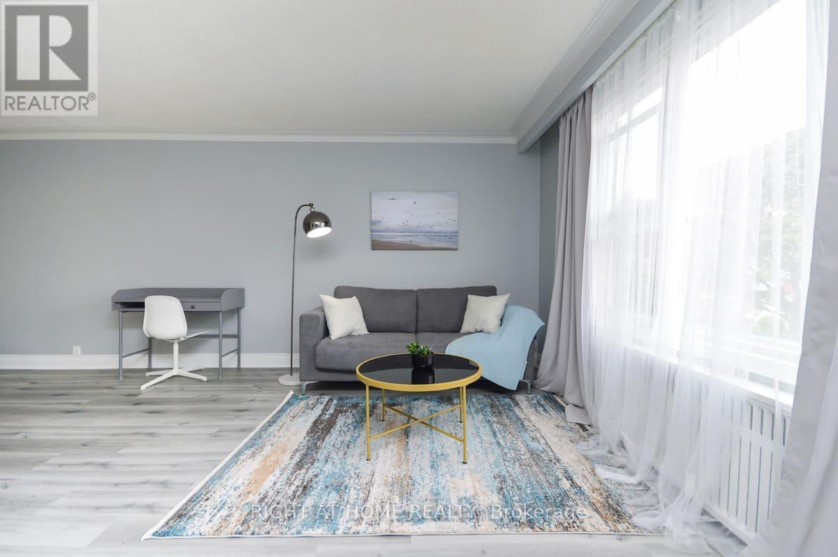 2 - 9 Donald Avenue, Toronto, Ontario  M6M 1J7 - Photo 3 - W12714736