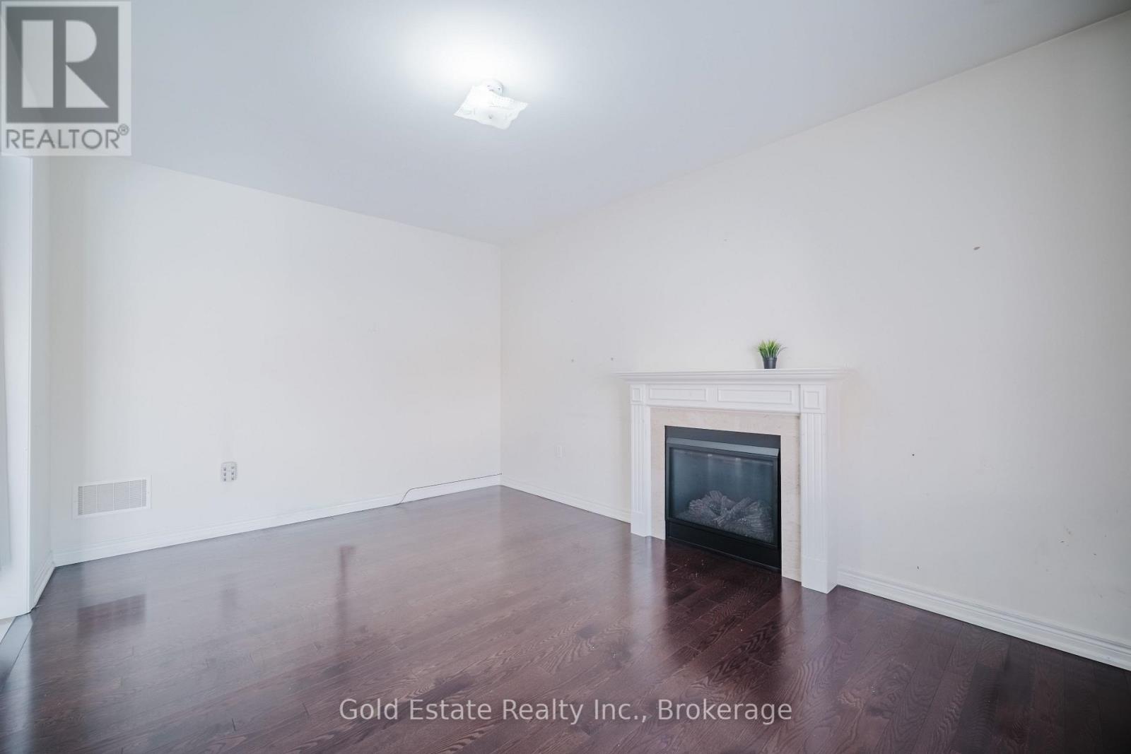 69 Blackberry Valley Crescent, Caledon, Ontario  L7C 4A1 - Photo 17 - W12714838