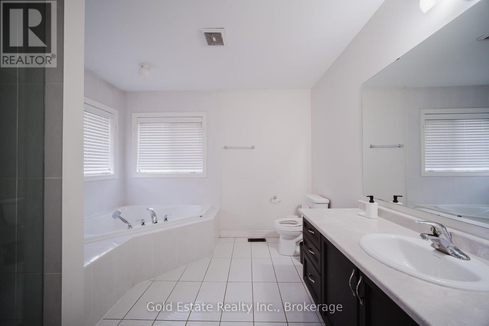 69 Blackberry Valley Crescent, Caledon, Ontario  L7C 4A1 - Photo 22 - W12714838