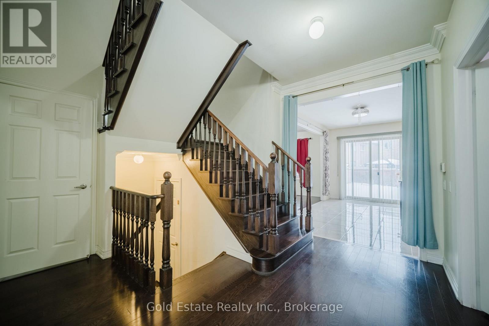 69 Blackberry Valley Crescent, Caledon, Ontario  L7C 4A1 - Photo 5 - W12714838