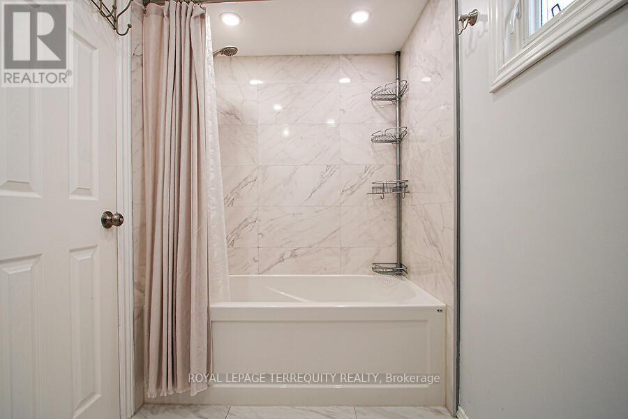 3068 Cantelon Crescent, Mississauga, Ontario  L5N 3J8 - Photo 16 - W12714840