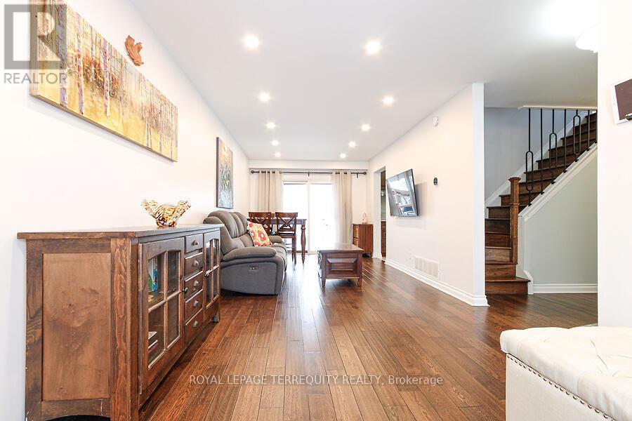 3068 Cantelon Crescent, Mississauga, Ontario  L5N 3J8 - Photo 7 - W12714840