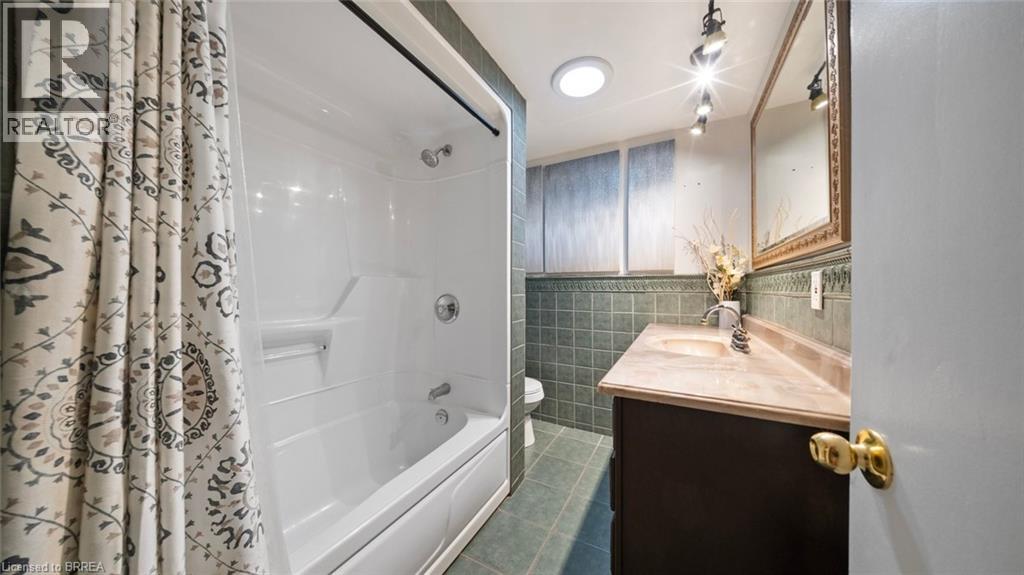 58 Kinnard Road, Brantford, Ontario  N3T 1P9 - Photo 19 - 40799657