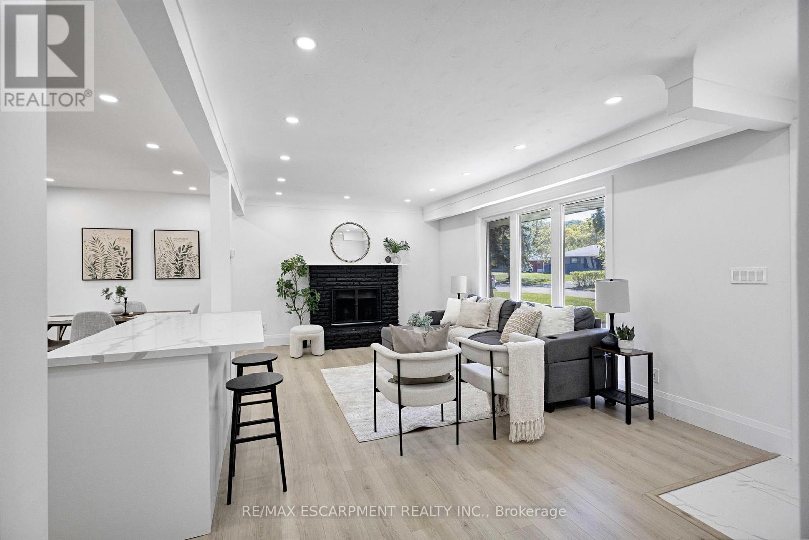 7 Swan Drive, St. Catharines, Ontario  L2T 2C2 - Photo 9 - X12714694