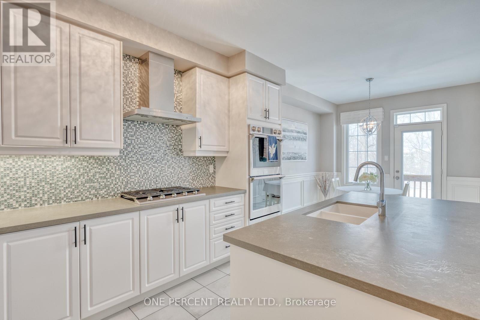 311 Humphrey Street, Hamilton, Ontario  L8B 1X4 - Photo 17 - X12714712