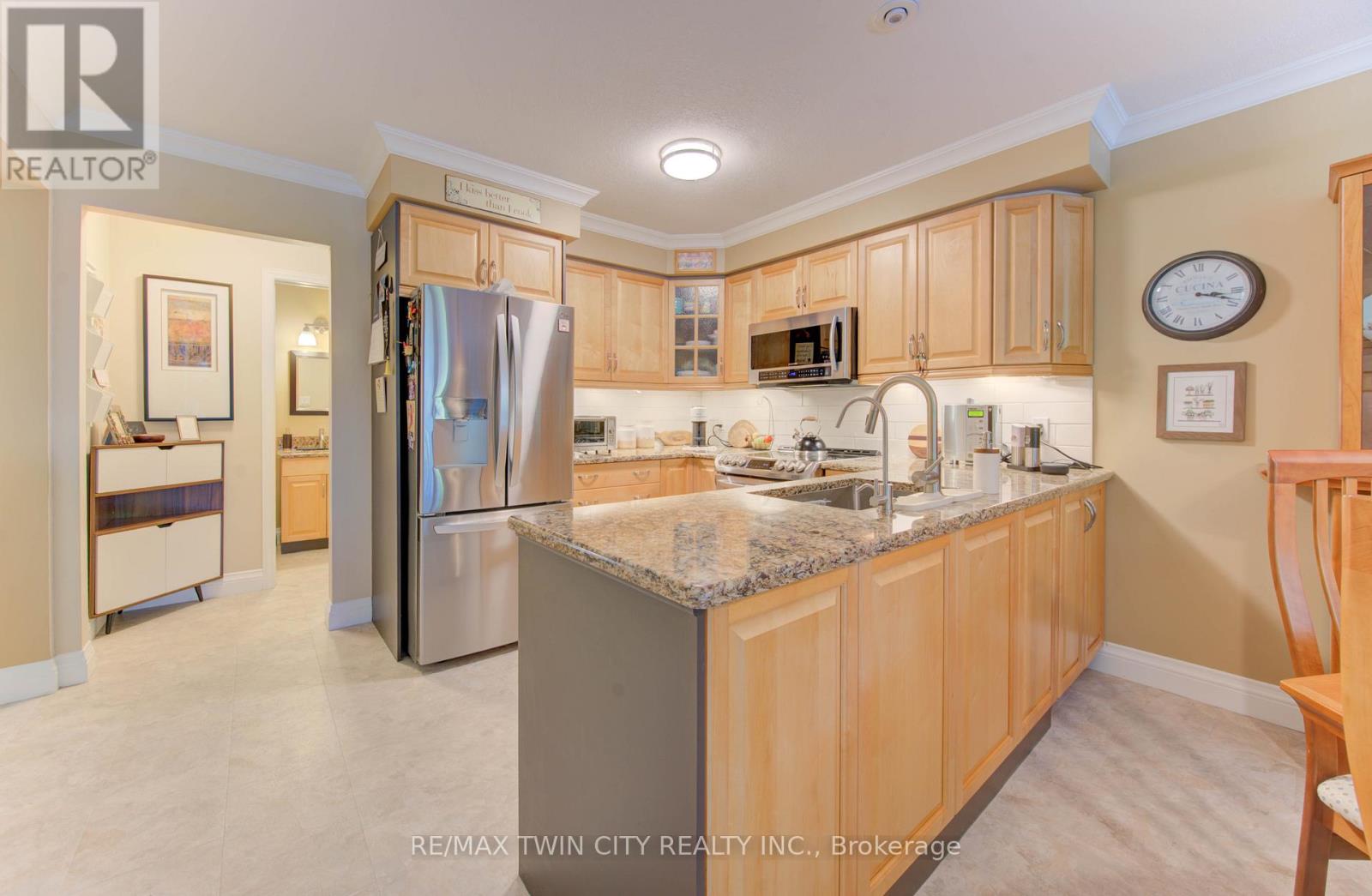 76 Candle Crescent, Kitchener, Ontario  N2P 2K8 - Photo 17 - X12714782