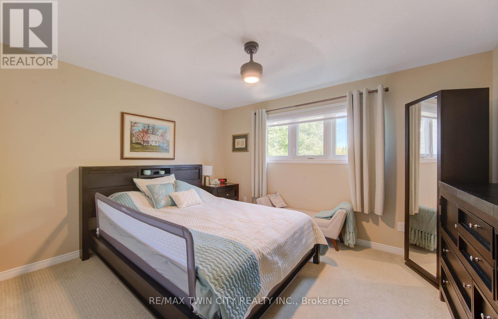 76 Candle Crescent, Kitchener, Ontario  N2P 2K8 - Photo 29 - X12714782