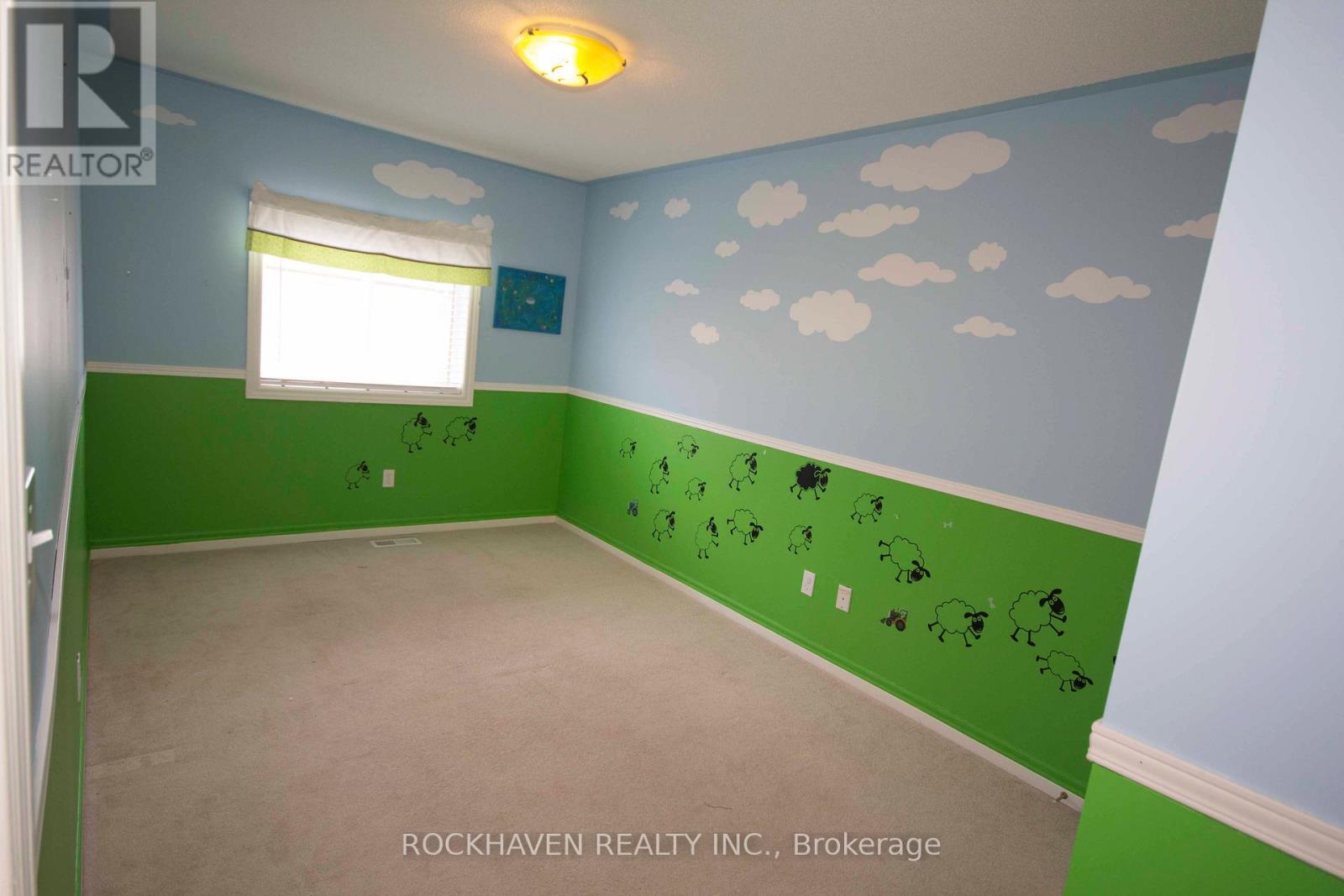 108 Marina Point Crescent, Hamilton, Ontario  L8E 0E4 - Photo 10 - X12714798