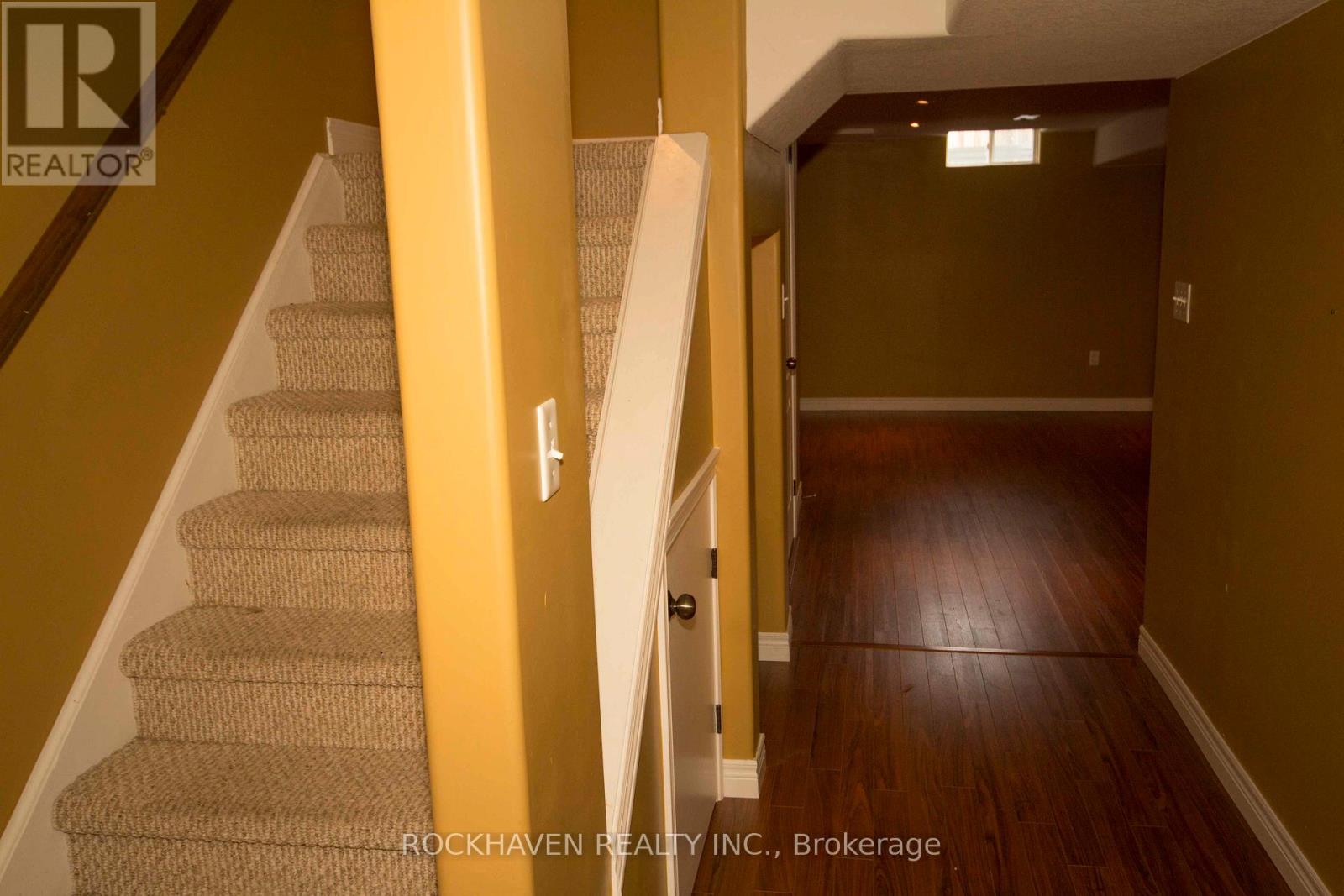 108 Marina Point Crescent, Hamilton, Ontario  L8E 0E4 - Photo 13 - X12714798