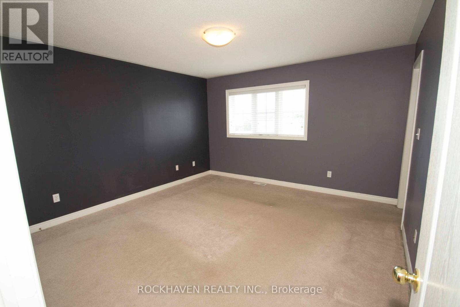 108 Marina Point Crescent, Hamilton, Ontario  L8E 0E4 - Photo 7 - X12714798