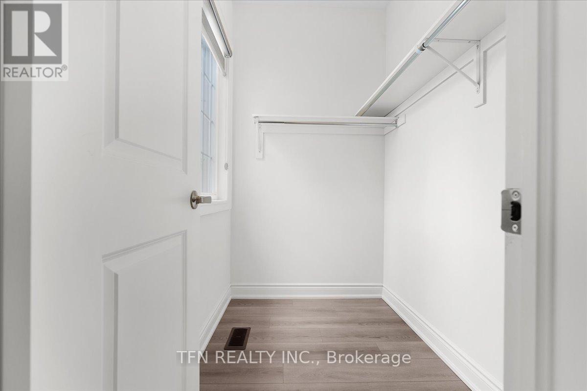 134 Granite Ridge Trail, Hamilton, Ontario  L0R 2H7 - Photo 35 - X12714812