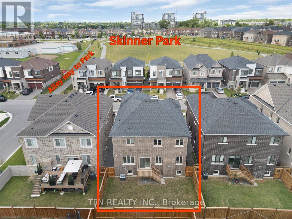 134 Granite Ridge Trail, Hamilton, Ontario  L0R 2H7 - Photo 42 - X12714812