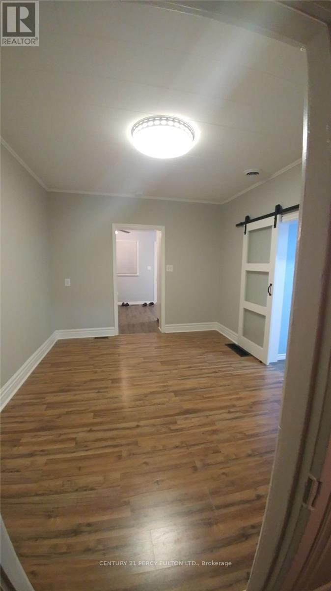 37 South Front Street, Belleville, Ontario  K8N 2Y5 - Photo 3 - X12714822