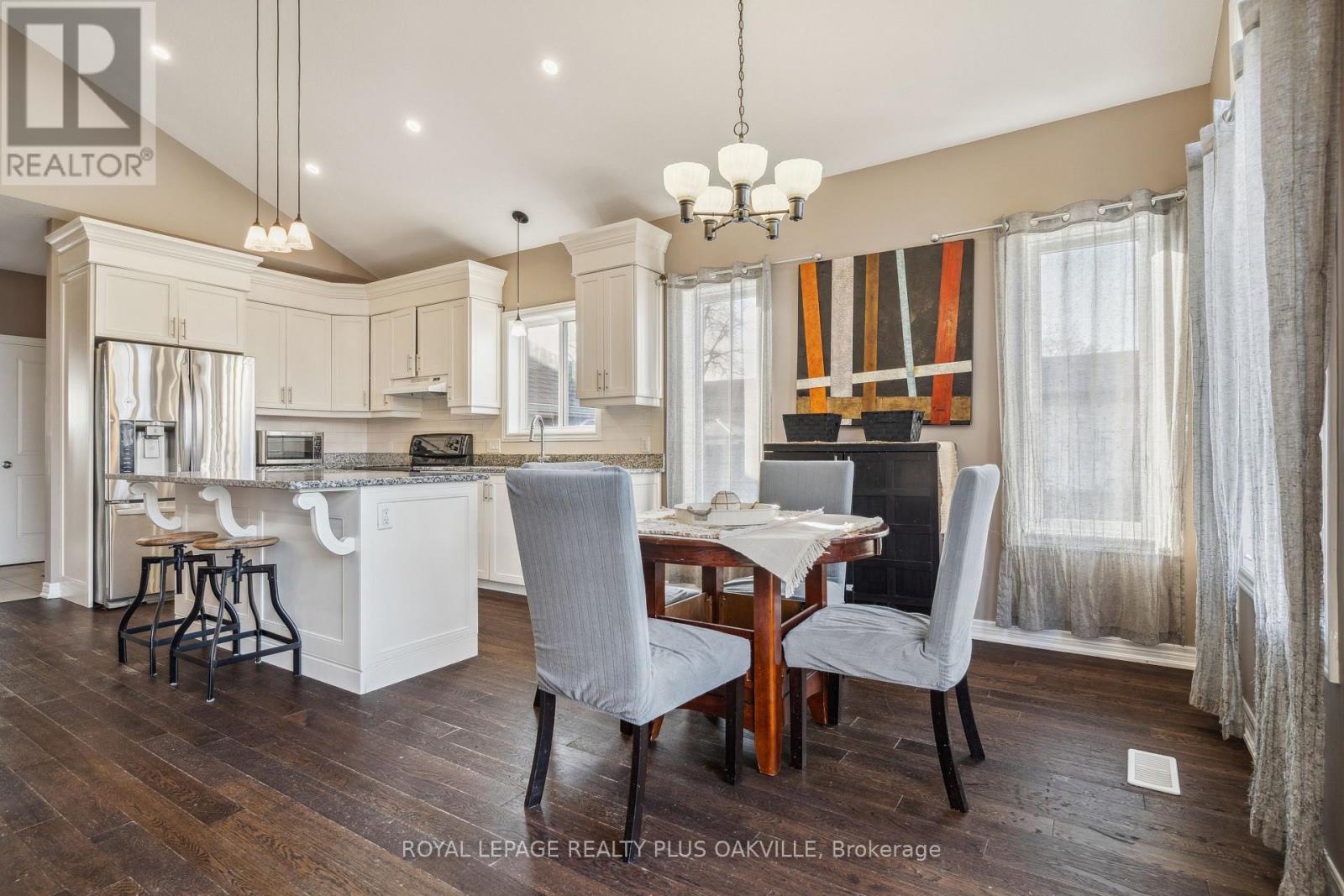 71 Locheed Drive, Hamilton, Ontario  L8T 4L5 - Photo 11 - X12714842