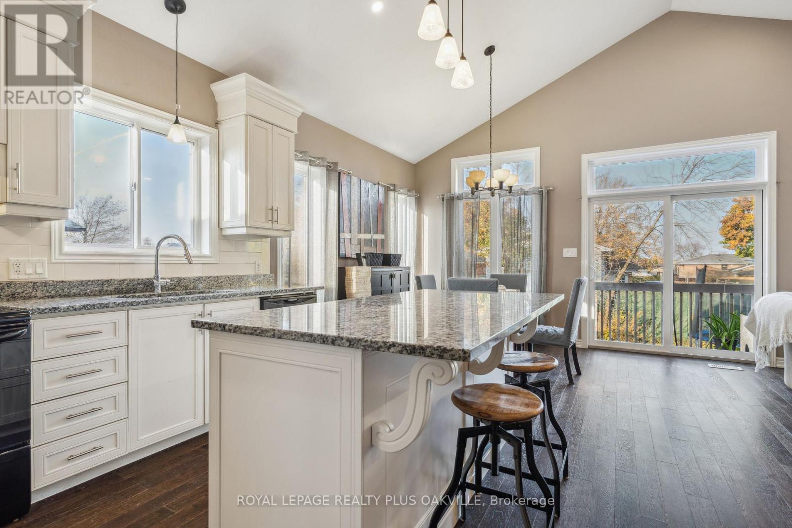 71 Locheed Drive, Hamilton, Ontario  L8T 4L5 - Photo 14 - X12714842