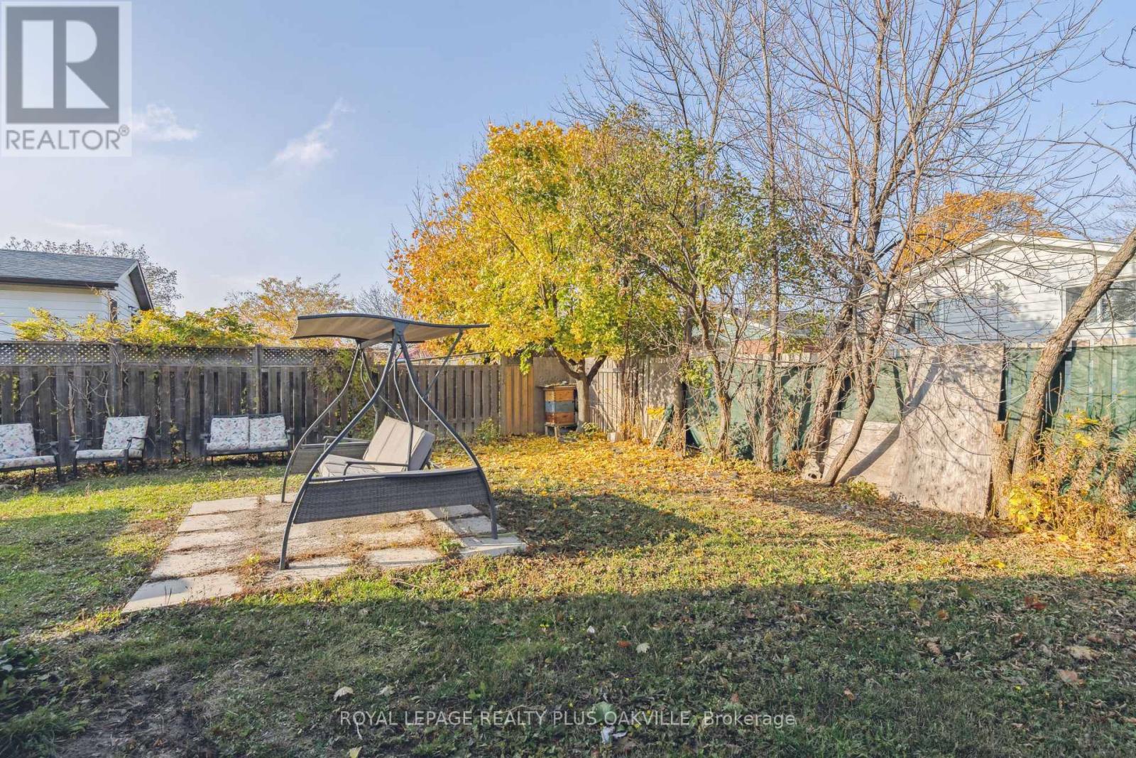 71 Locheed Drive, Hamilton, Ontario  L8T 4L5 - Photo 35 - X12714842