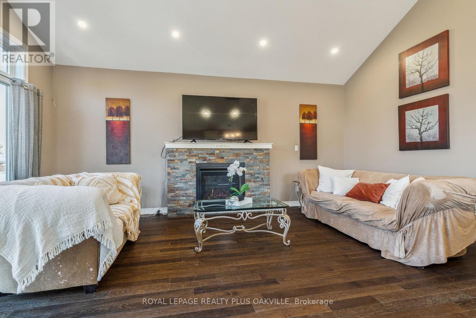 71 Locheed Drive, Hamilton, Ontario  L8T 4L5 - Photo 7 - X12714842