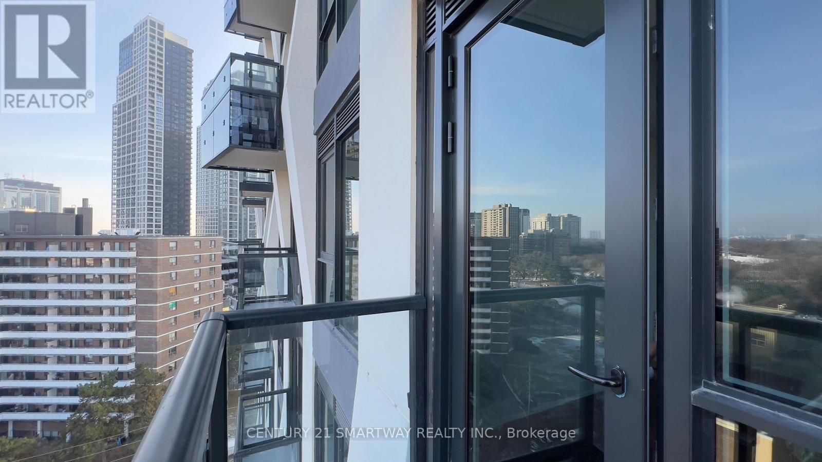 1215 - 60 Central Park Roadway, Toronto, Ontario  M9A 0E6 - Photo 14 - W12680000