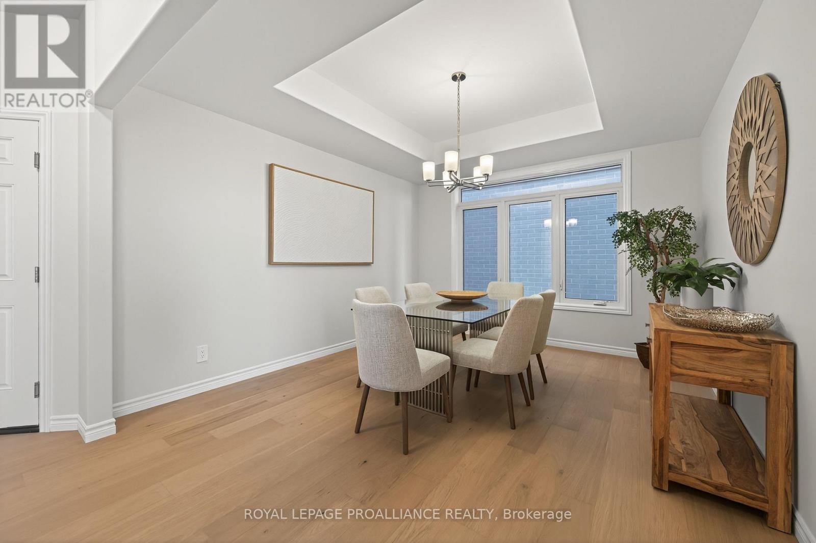 14 Peace River Street, Belleville, Ontario  K8N 0V6 - Photo 7 - X12714894