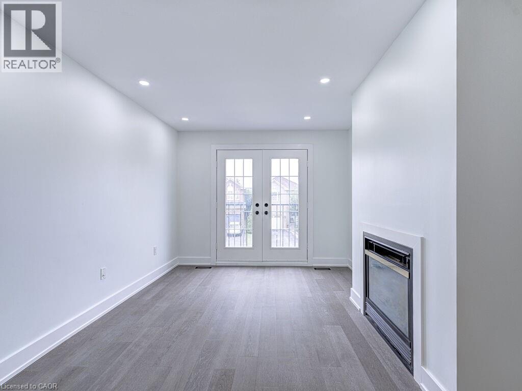 373 Ravineview Way, Oakville, Ontario  L6H 6S5 - Photo 30 - 40796013