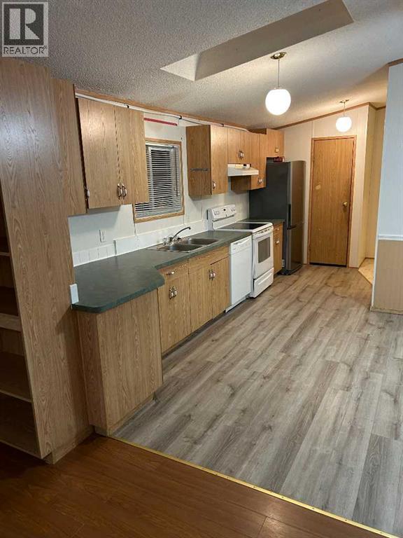 16 1 Avenue W, Faust, Alberta  T0G 0X0 - Photo 3 - A2280561