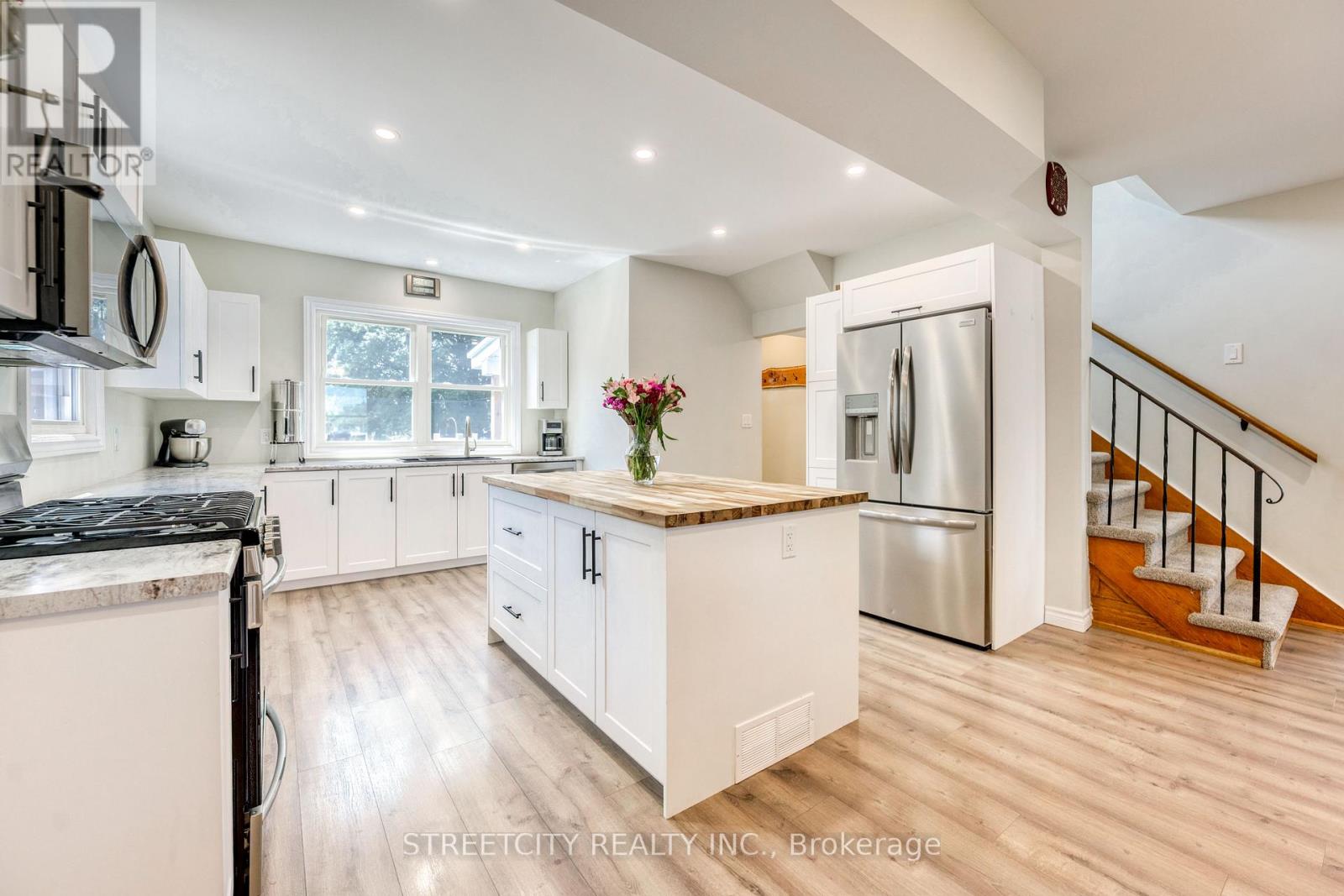 703 Wellington Street, Sarnia, Ontario  N7T 1J3 - Photo 12 - X12714910