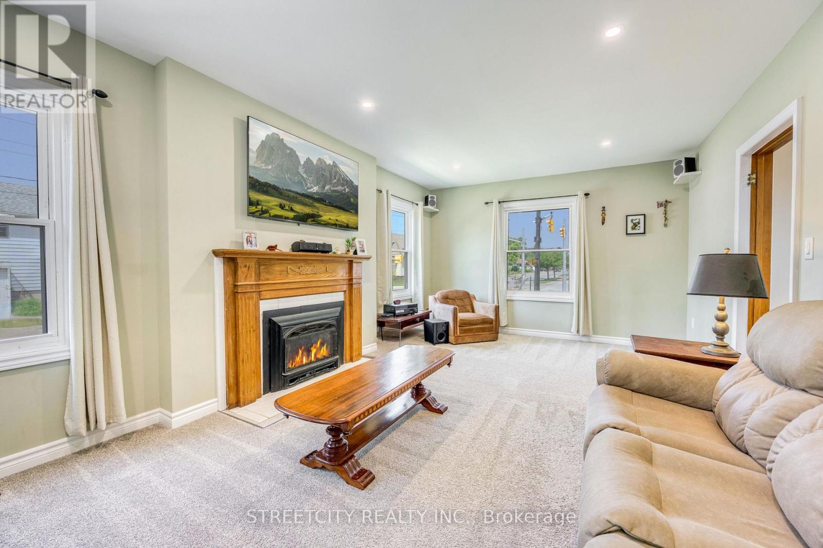 703 Wellington Street, Sarnia, Ontario  N7T 1J3 - Photo 20 - X12714910