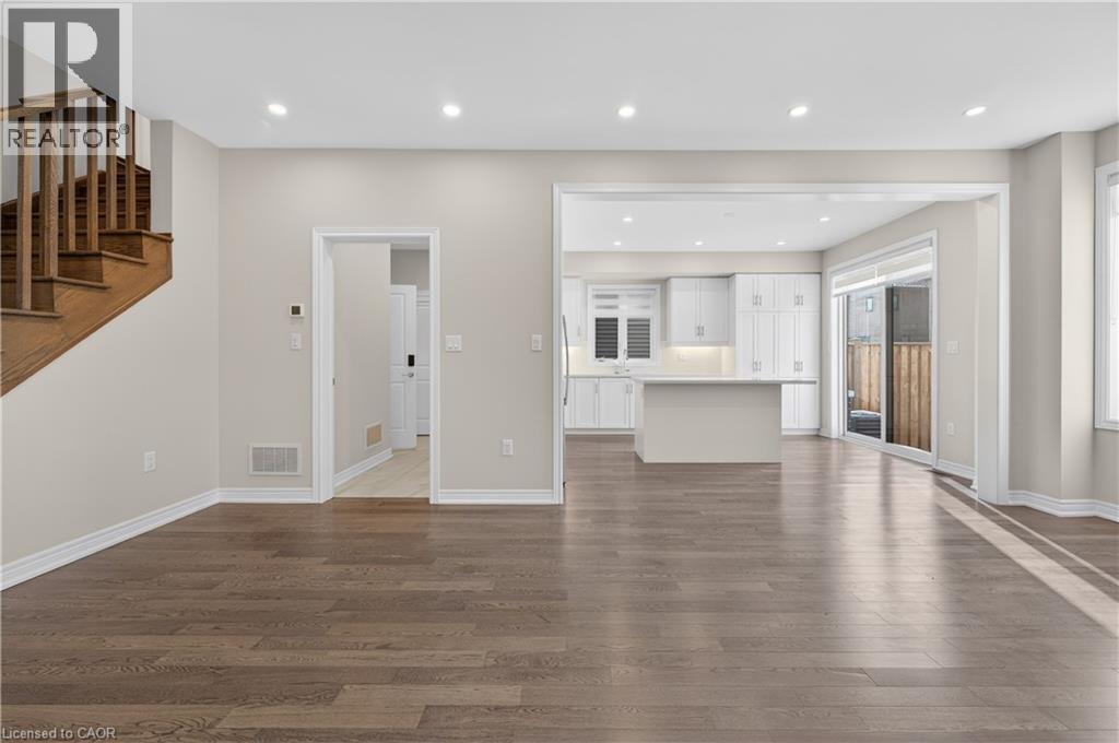 15 Vinifera Drive, Grimsby, Ontario  L3M 0L2 - Photo 12 - 40799923