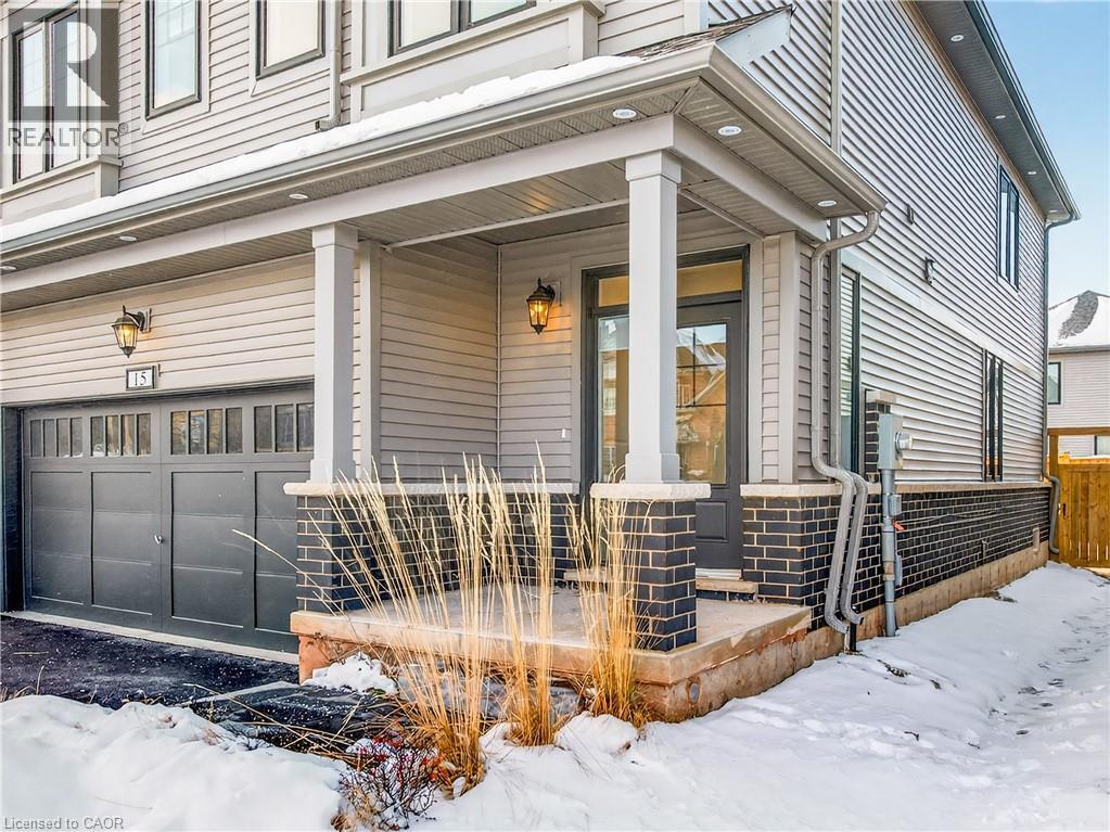 15 Vinifera Drive, Grimsby, Ontario  L3M 0L2 - Photo 4 - 40799923