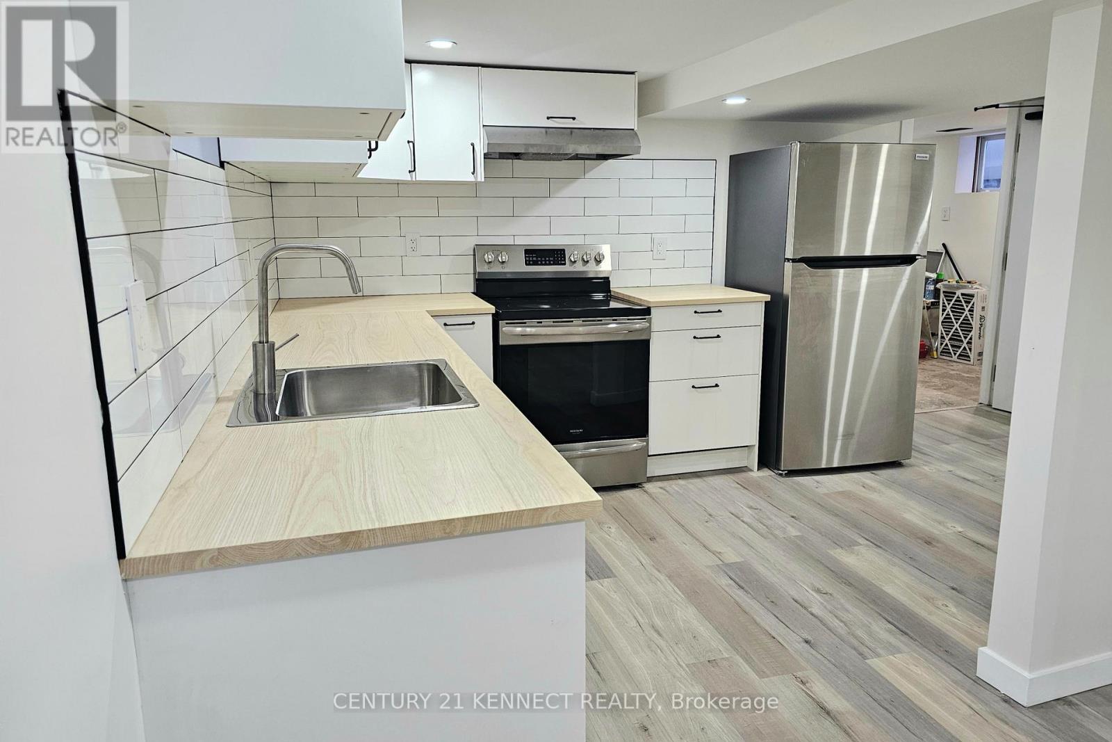 Bsmt - 17 Rockelm Road, Toronto, Ontario  M1L 3R7 - Photo 12 - E12676294