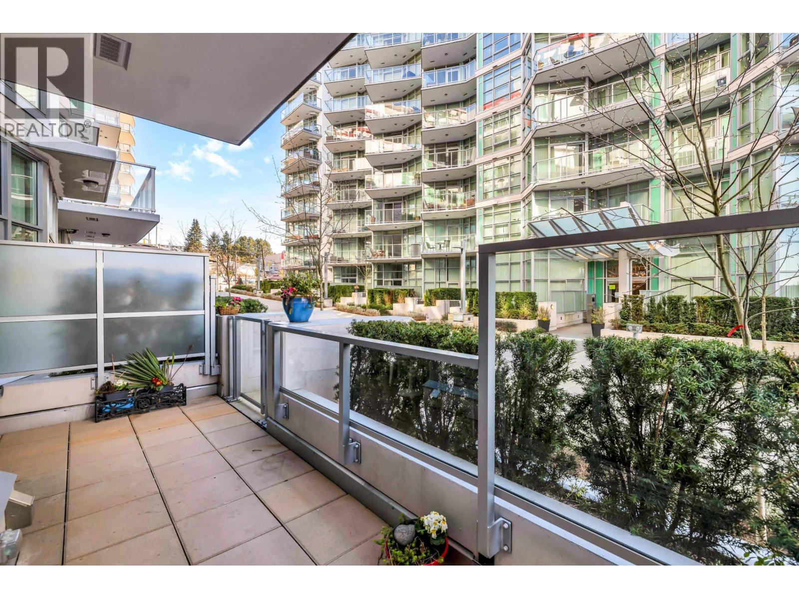 103 185 Victory Ship Way, North Vancouver, British Columbia  V7L 0G2 - Photo 16 - R3081475