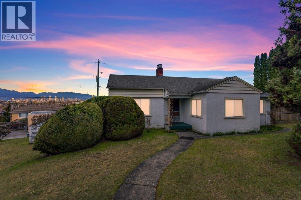 4180 QUESNEL DRIVE, Vancouver, British Columbia