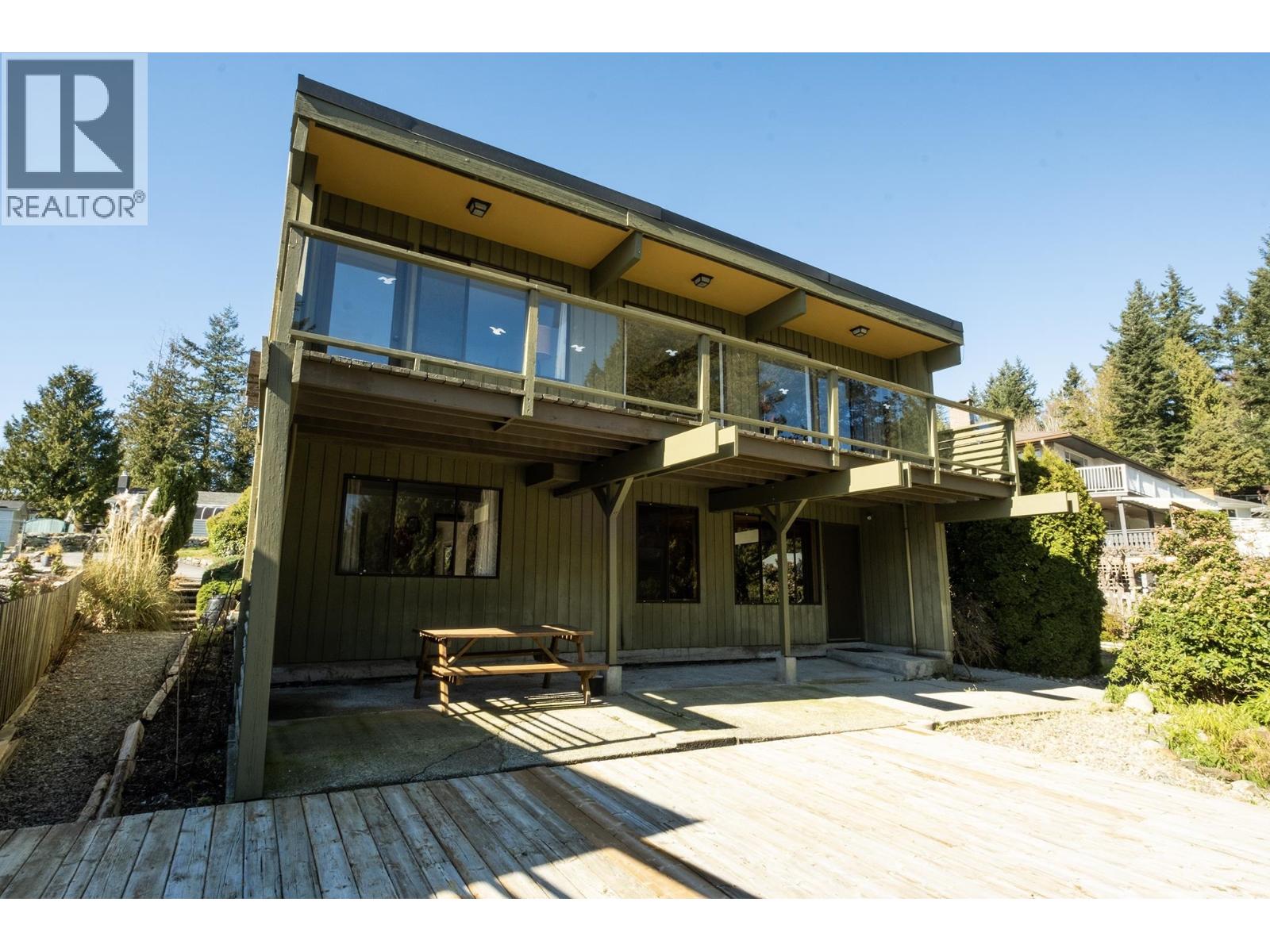 670 Fairmont Road, Gibsons, British Columbia  V0N 1V9 - Photo 37 - R3081472