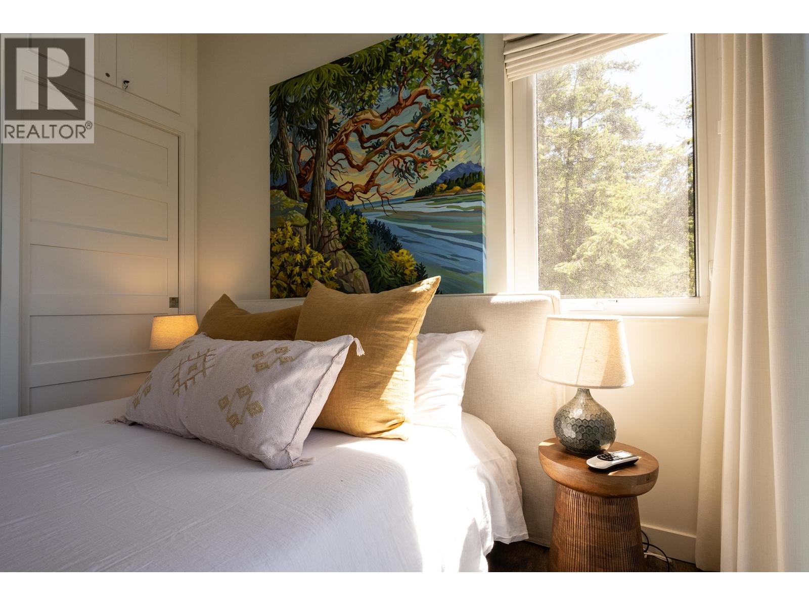 6815 Sandy Hook Trail, Sechelt, British Columbia  V7Z 0C9 - Photo 14 - R3081501