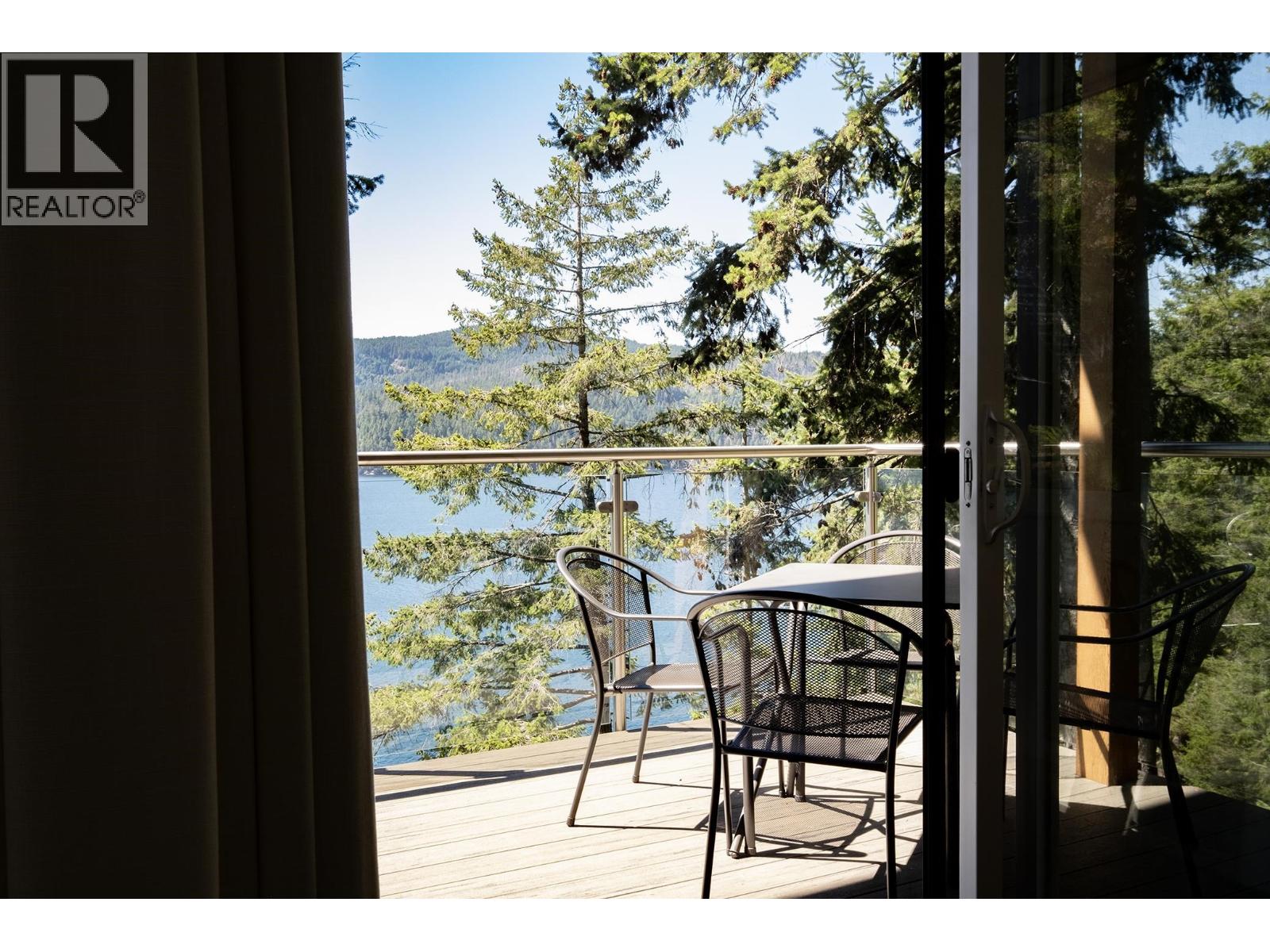 6815 Sandy Hook Trail, Sechelt, British Columbia  V7Z 0C9 - Photo 22 - R3081501