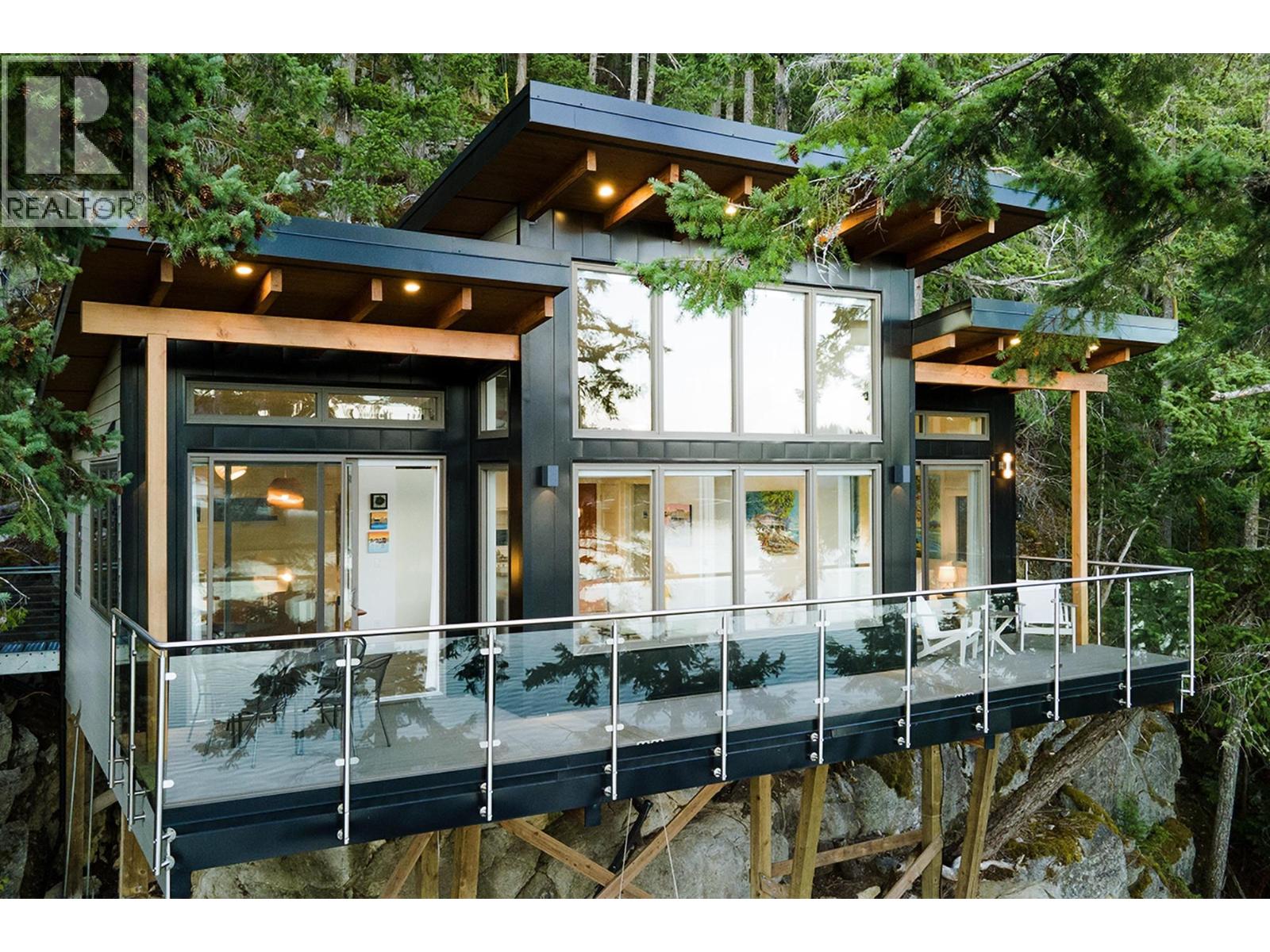 6815 Sandy Hook Trail, Sechelt, British Columbia  V7Z 0C9 - Photo 34 - R3081501