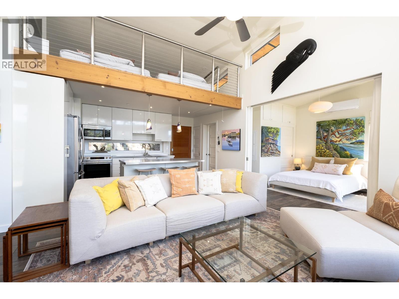 6815 Sandy Hook Trail, Sechelt, British Columbia  V7Z 0C9 - Photo 4 - R3081501