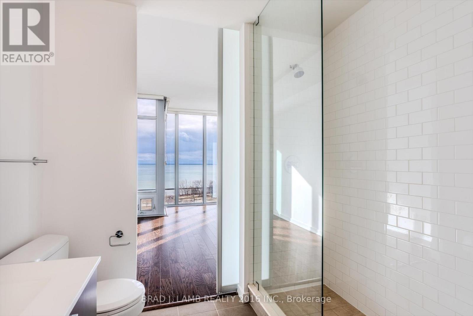 1305 - 103 The Queensway, Toronto, Ontario  M6S 5B3 - Photo 4 - W12703216