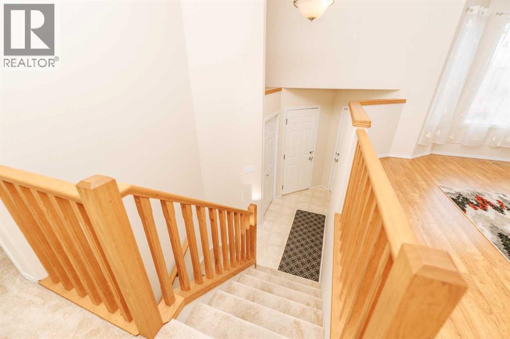 54 Kodiak Crescent N, Lethbridge, Alberta  T1H 6S4 - Photo 8 - A2278585