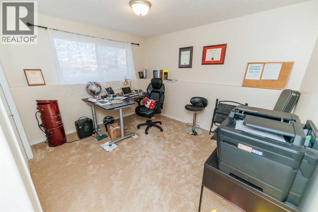 54 Kodiak Crescent N, Lethbridge, Alberta  T1H 6S4 - Photo 17 - A2278585