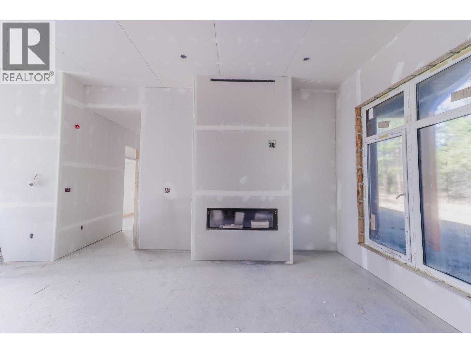 113 Corral Boulevard, Cranbrook, British Columbia  V1C 0C2 - Photo 8 - 10373324