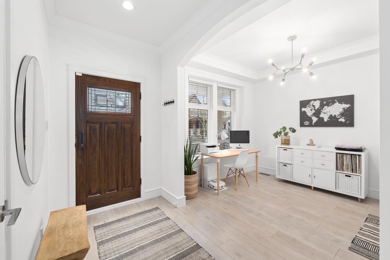 177 172a Street, Surrey, British Columbia  V3Z 9P9 - Photo 4 - R3081476