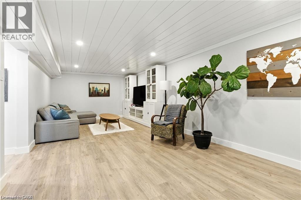 19 Wallace Place, Caledonia, Ontario  N3W 1G4 - Photo 33 - 40798948