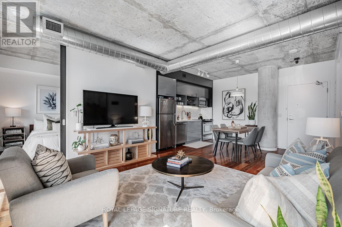 405 - 51 Trolley Crescent, Toronto, Ontario  M5A 0E9 - Photo 13 - C12714890