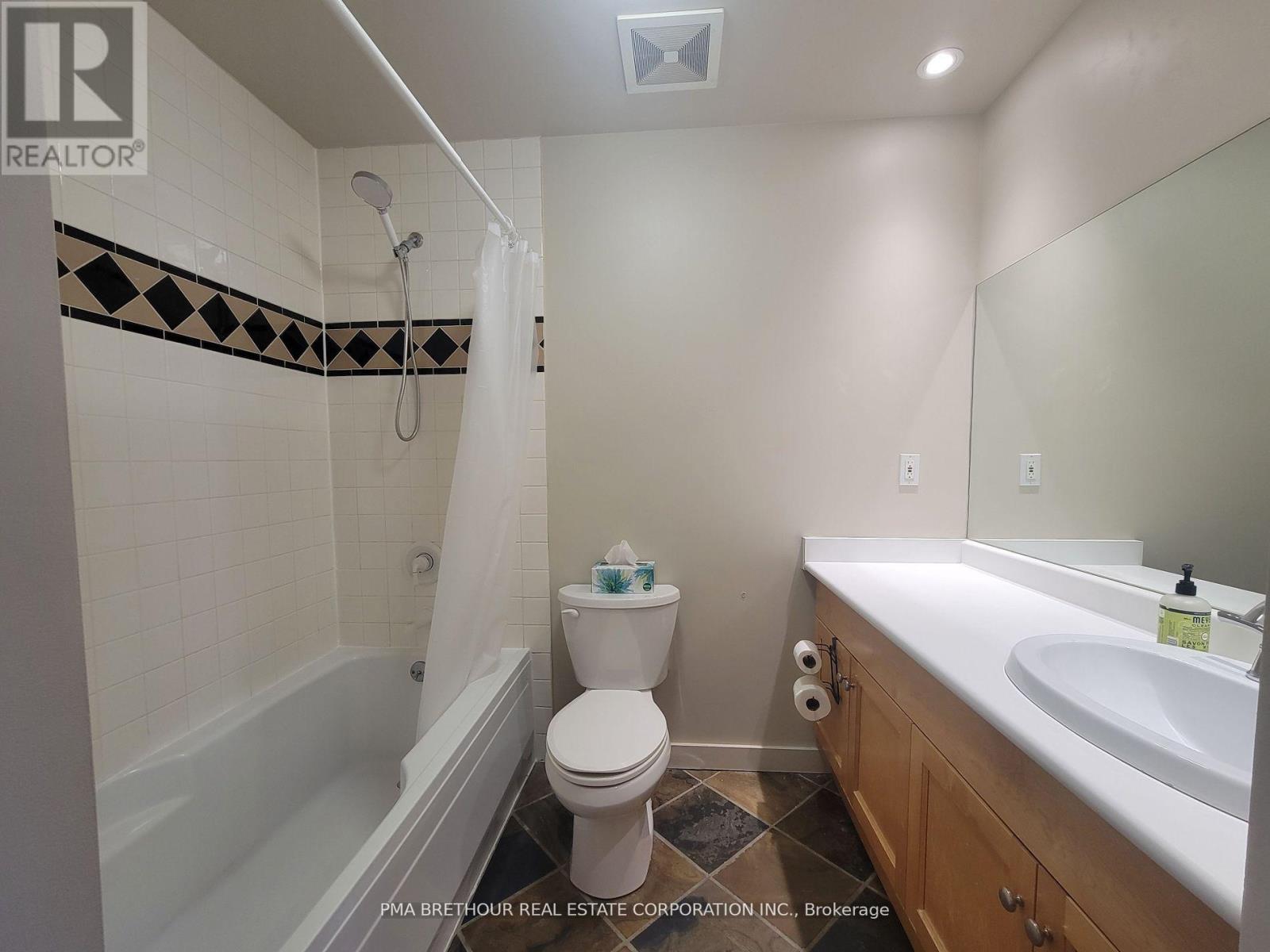 304 - 436 Wellington Street W, Toronto, Ontario  M5V 1E3 - Photo 15 - C12714900