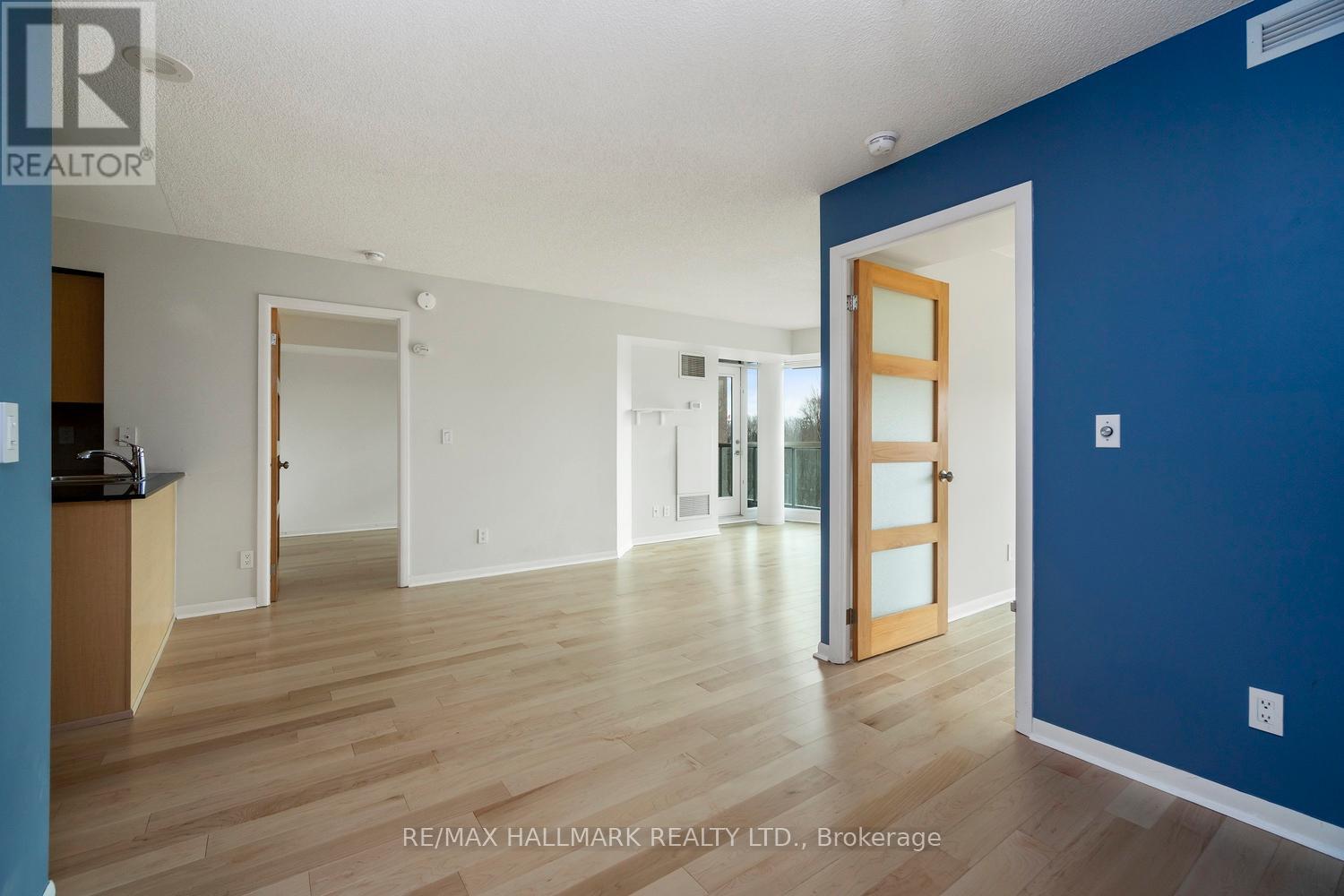 410 - 219 Fort York Boulevard, Toronto, Ontario  M6H 1A5 - Photo 11 - C12714902