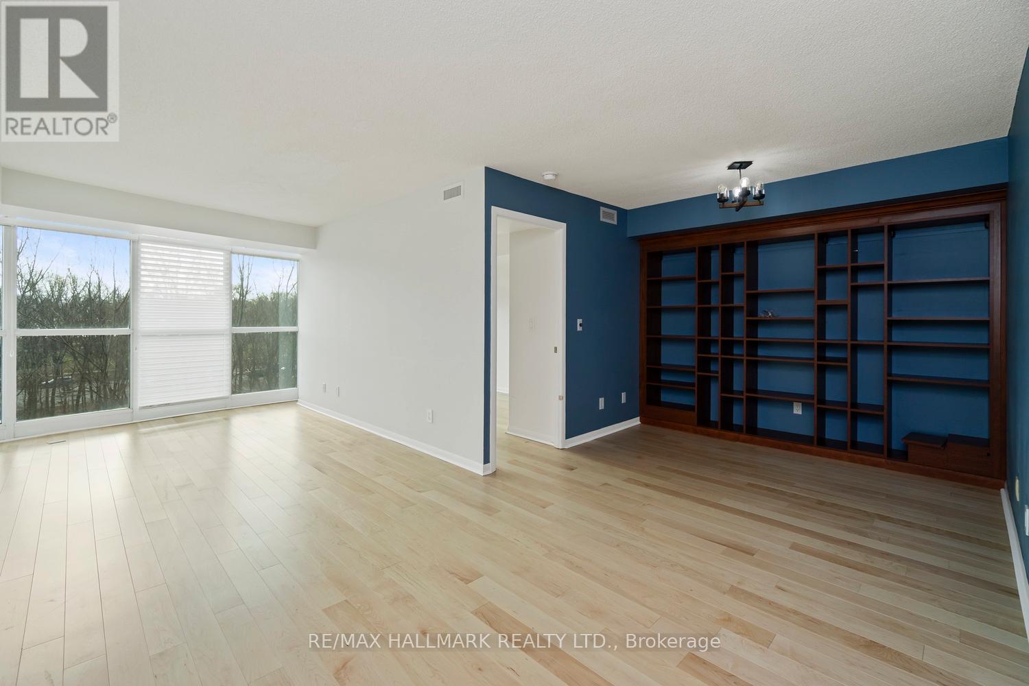 410 - 219 Fort York Boulevard, Toronto, Ontario  M6H 1A5 - Photo 13 - C12714902