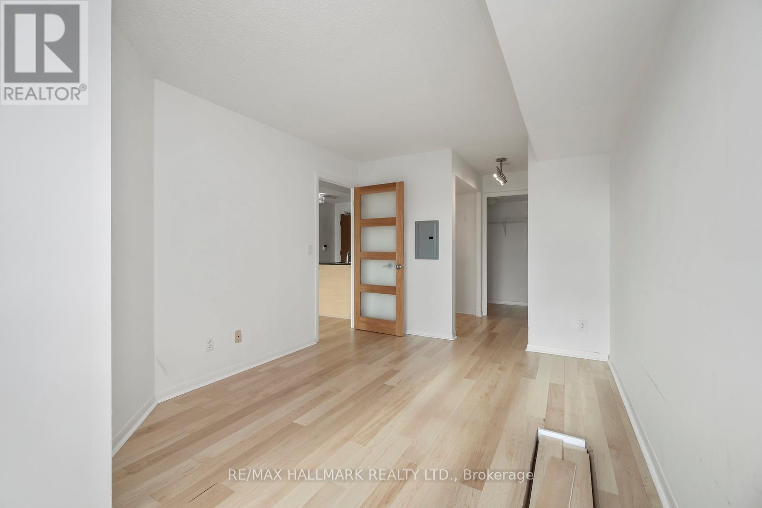 410 - 219 Fort York Boulevard, Toronto, Ontario  M6H 1A5 - Photo 25 - C12714902